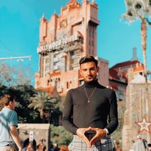 Meet your Posher, Giovanni